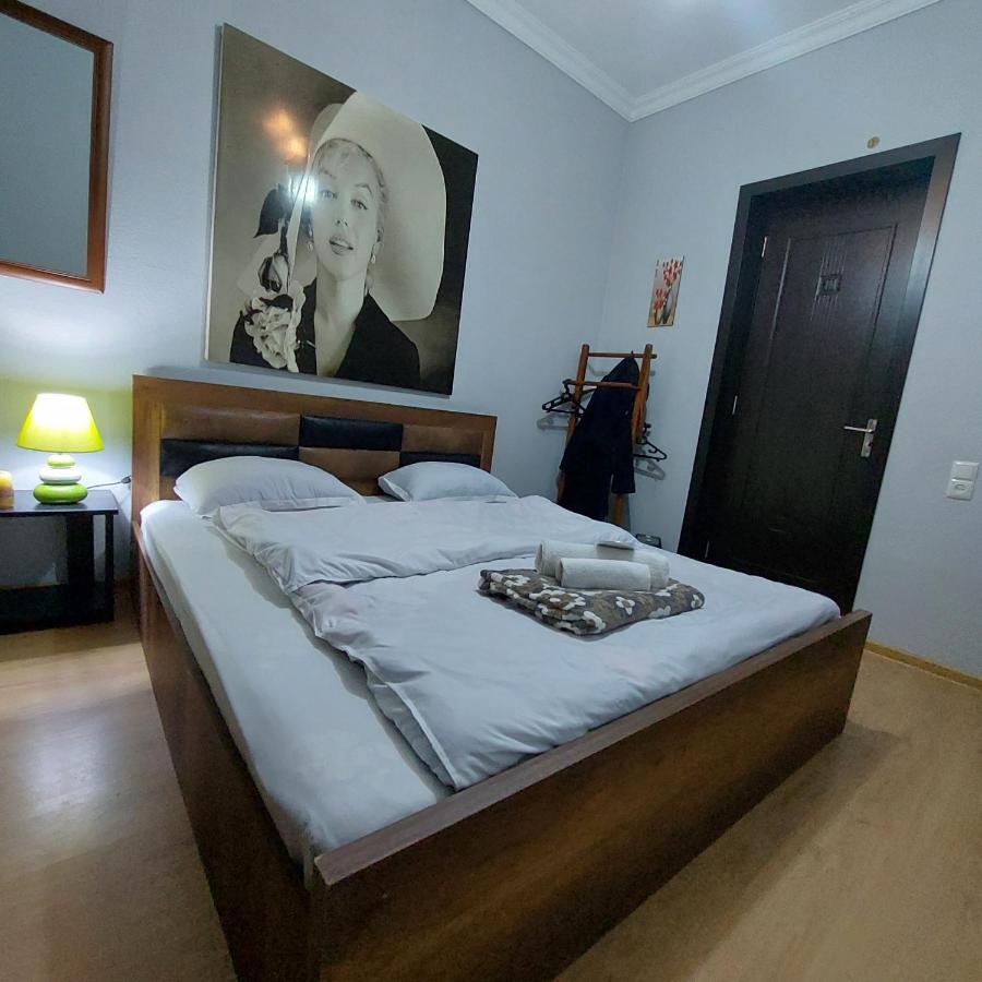 Guesthouse Different 第比利斯 外观 照片