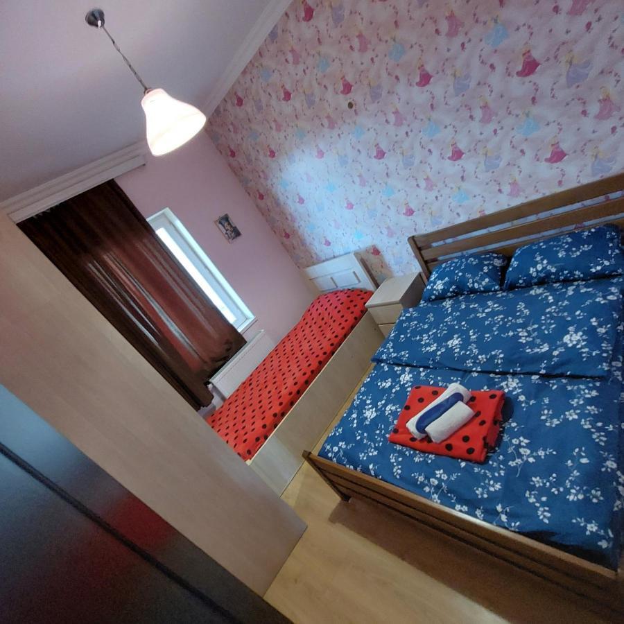 Guesthouse Different 第比利斯 外观 照片