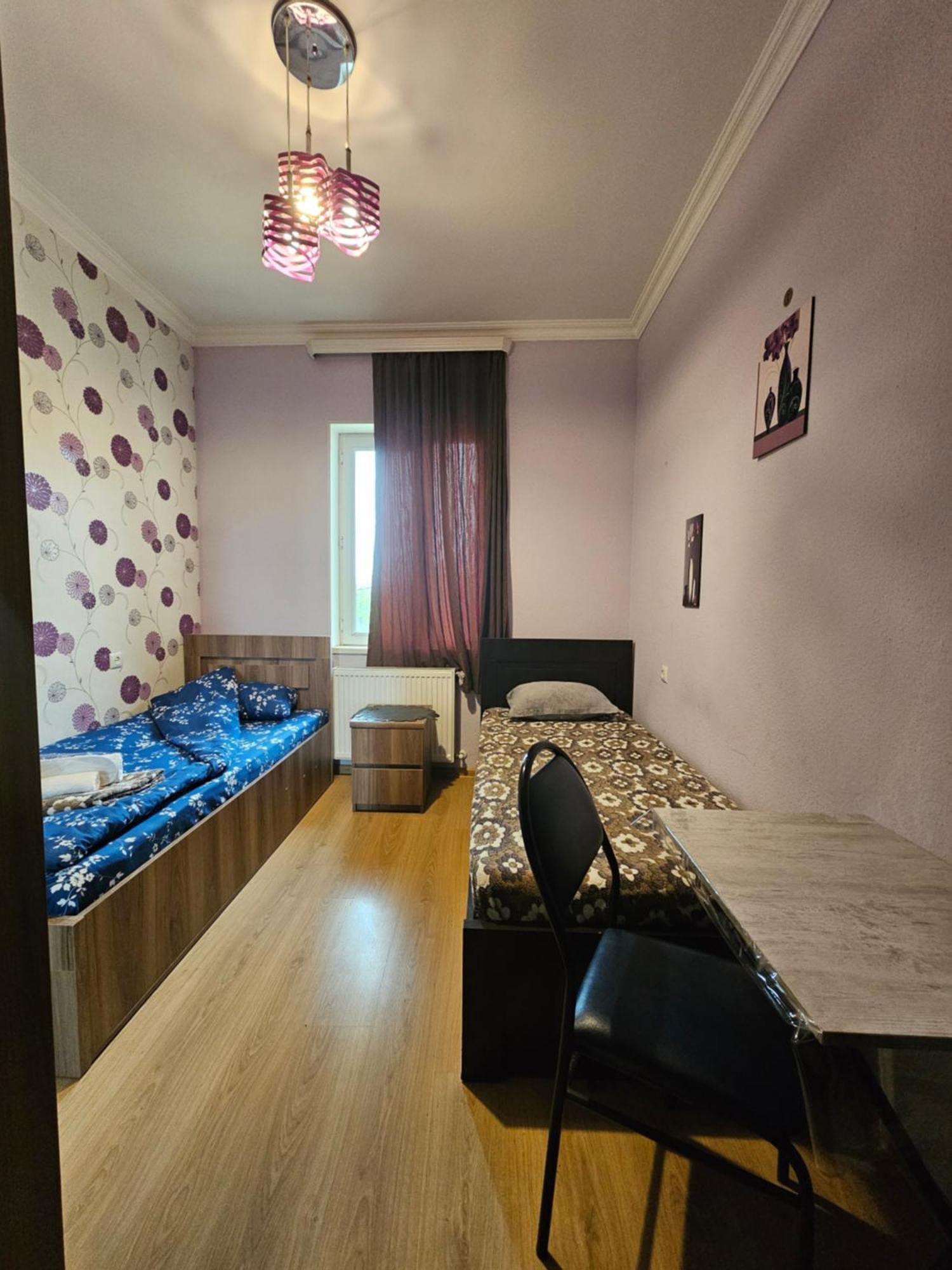 Guesthouse Different 第比利斯 外观 照片